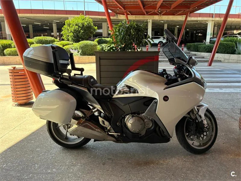 Honda VFR1200F 6600 € 2012 Madrid - 2