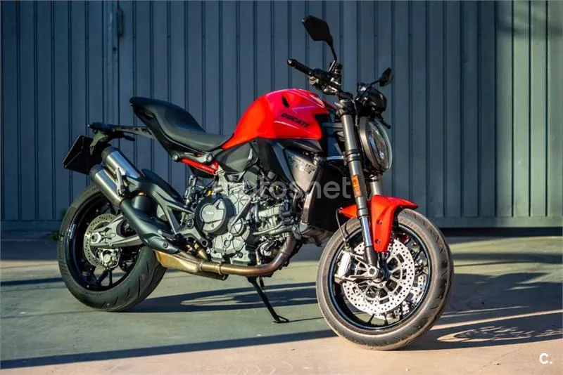 Ducati Monster - Vista 6