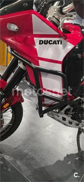 Ducati DesertX - Vista 4