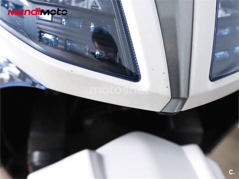 Kymco Xciting 400 - Vista 16