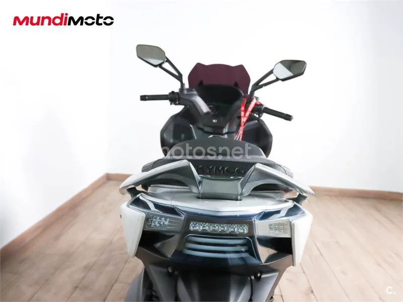 Kymco Xciting 400 - Vista 4