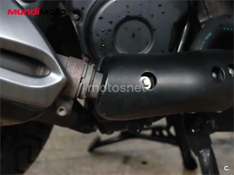 Kymco Xciting 400 - Vista 37