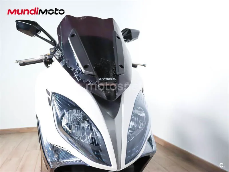 Kymco Xciting 400 - Vista 5