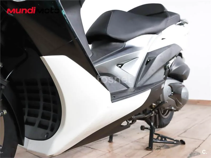 Kymco Xciting 400 - Vista 10