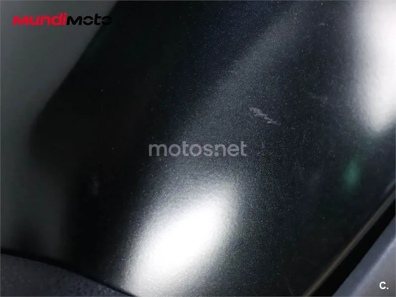 Kawasaki Z900 - Vista 36