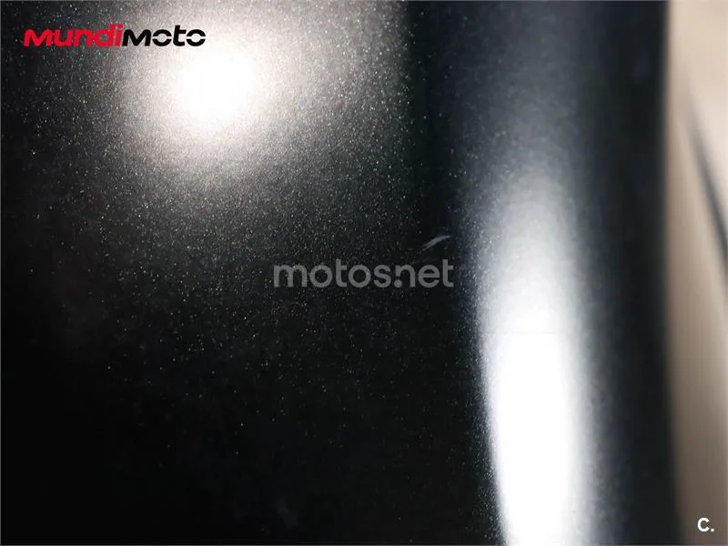 Kawasaki Z900 - Vista 40
