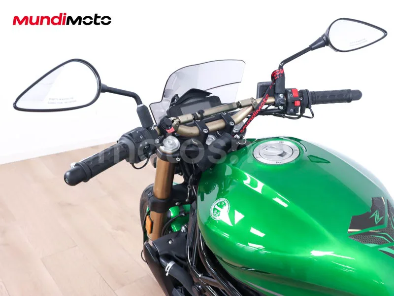 Benelli 752 S - Vista 11