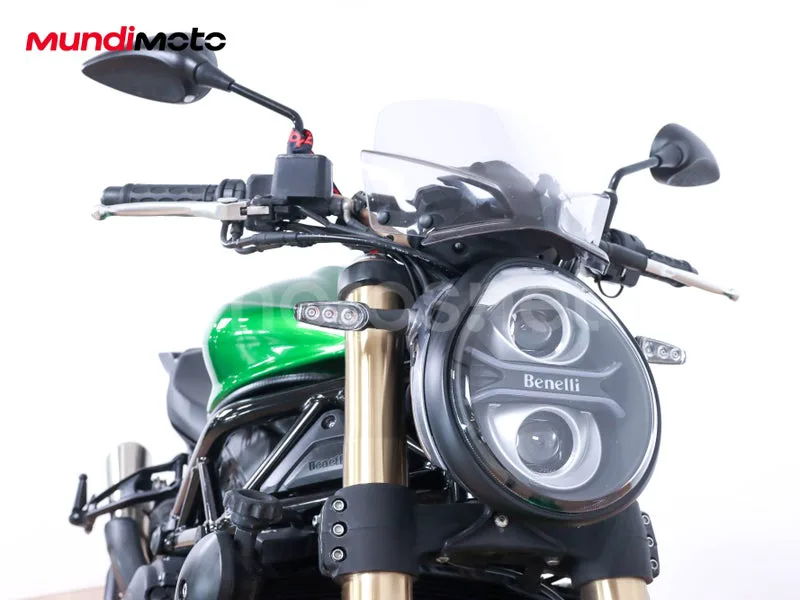 Benelli 752 S - Vista 5