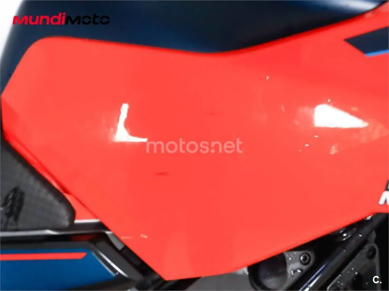 KTM 125 – Vista 19