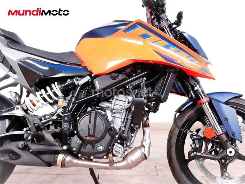 KTM 125 – Vista 23