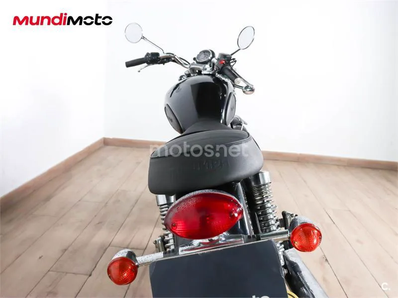 Triumph Bonneville T100 - Vista 4