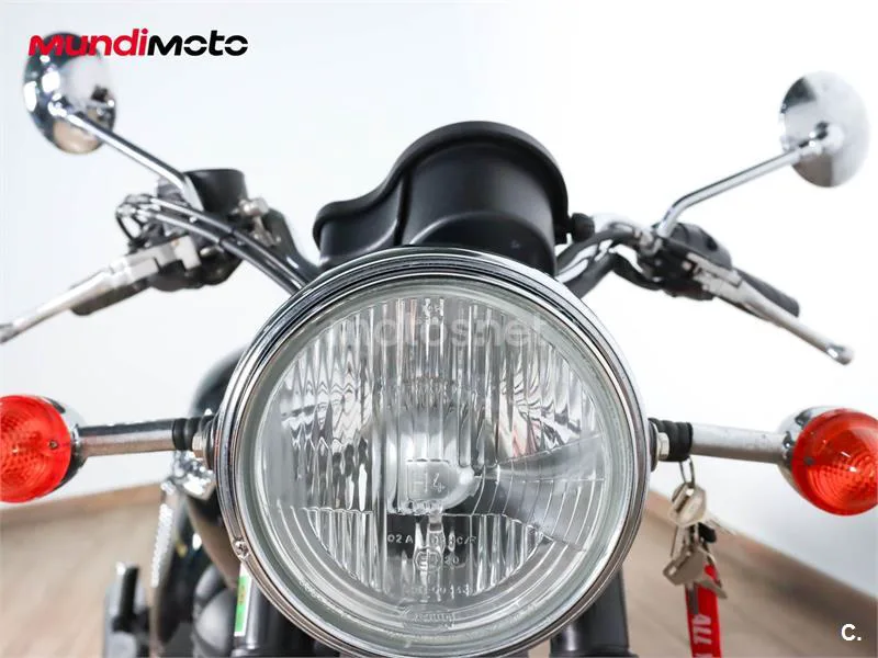 Triumph Bonneville T100 - Vista 5