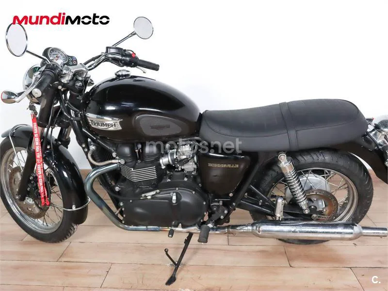 Triumph Bonneville T100 - Vista 6