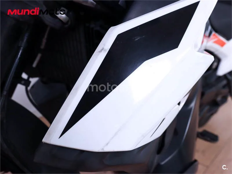 KTM 790 – Vista 15