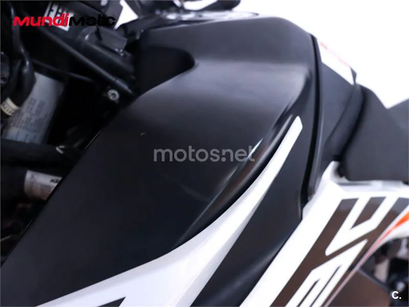 KTM 790 – Vista 16