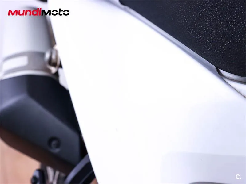 KTM 790 – Vista 30