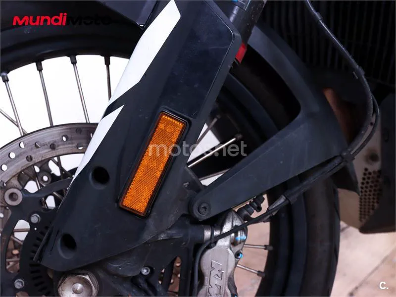 KTM 790 – Vista 34
