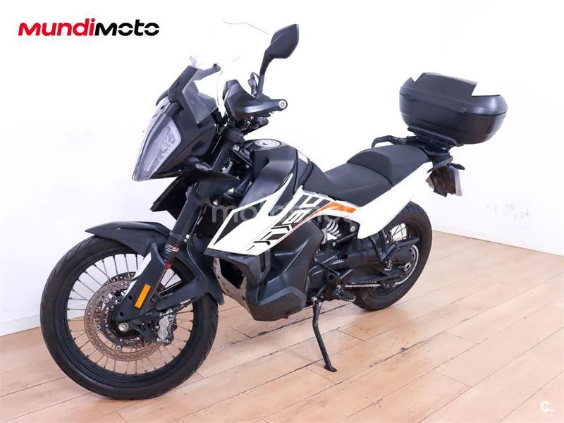 KTM 790 – Vista 7