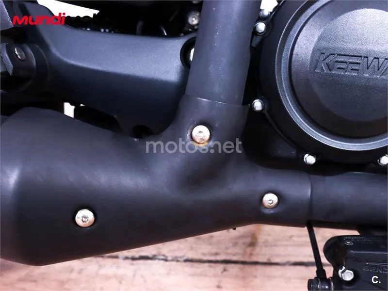Keeway V 302 C – Vista 16