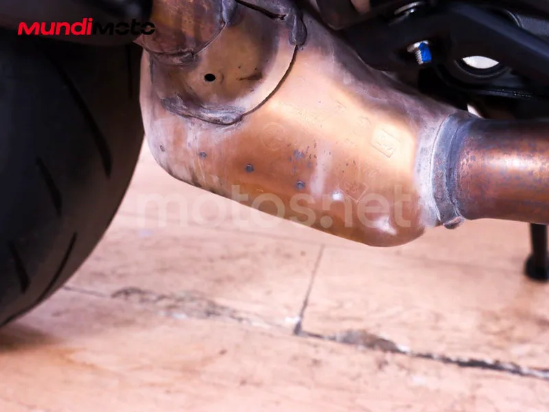 Ducati Monster - Vista 13