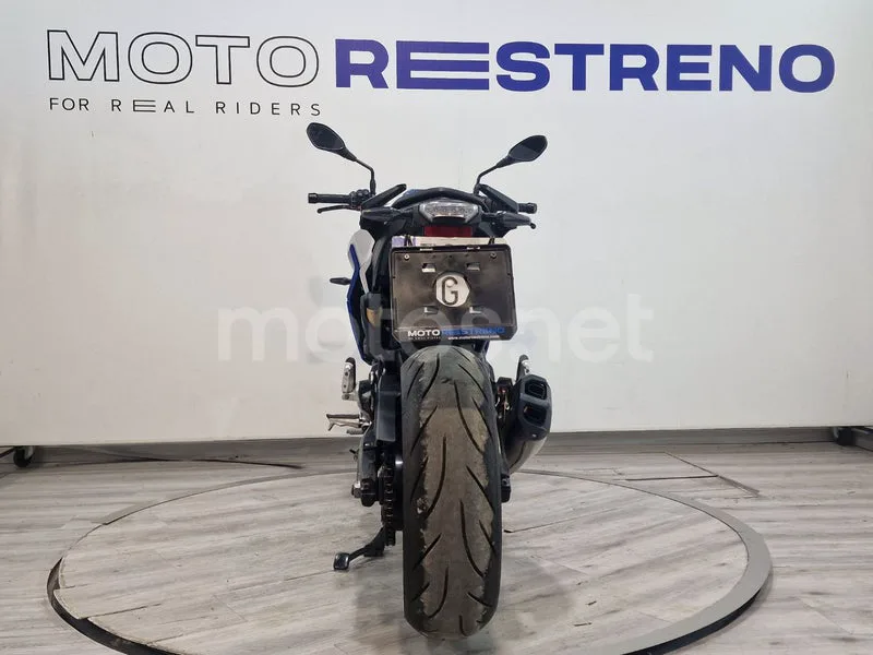 BMW F 900 R - Vista 8