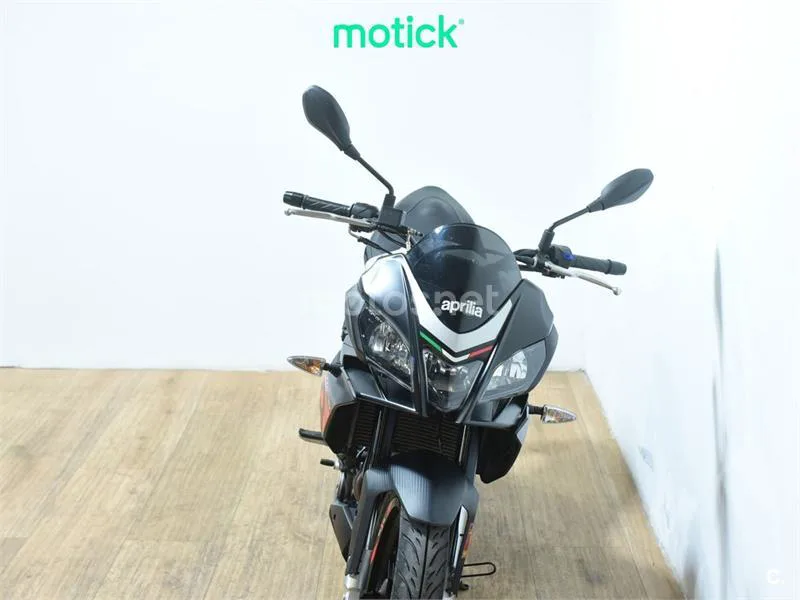 Aprilia Tuono 125 - Vista 11