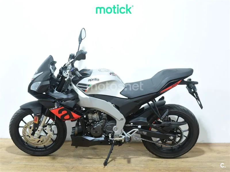 Aprilia Tuono 125 - Vista 7
