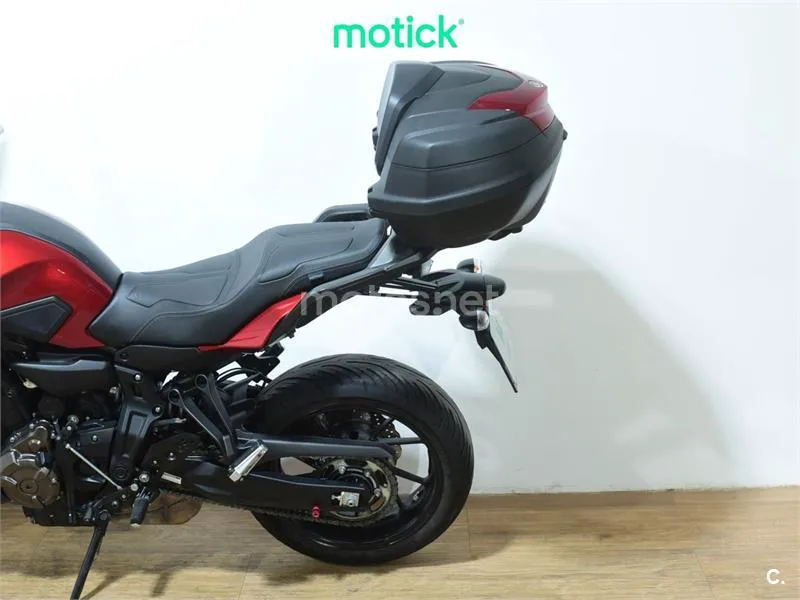 Yamaha Tracer 700 - Vista 9