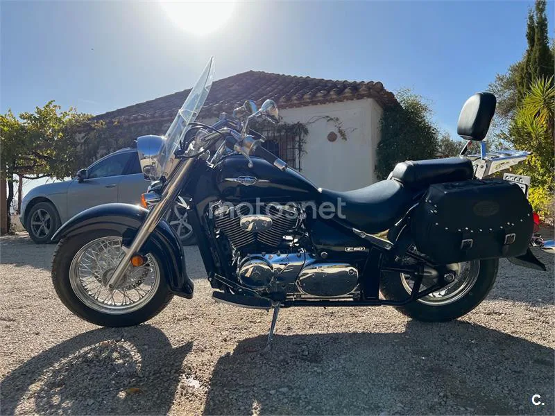 Suzuki Intruder C800 - Vista 4