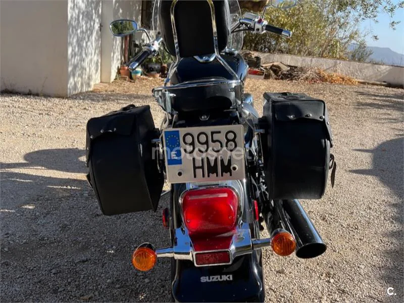 Suzuki Intruder C800 - Vista 5