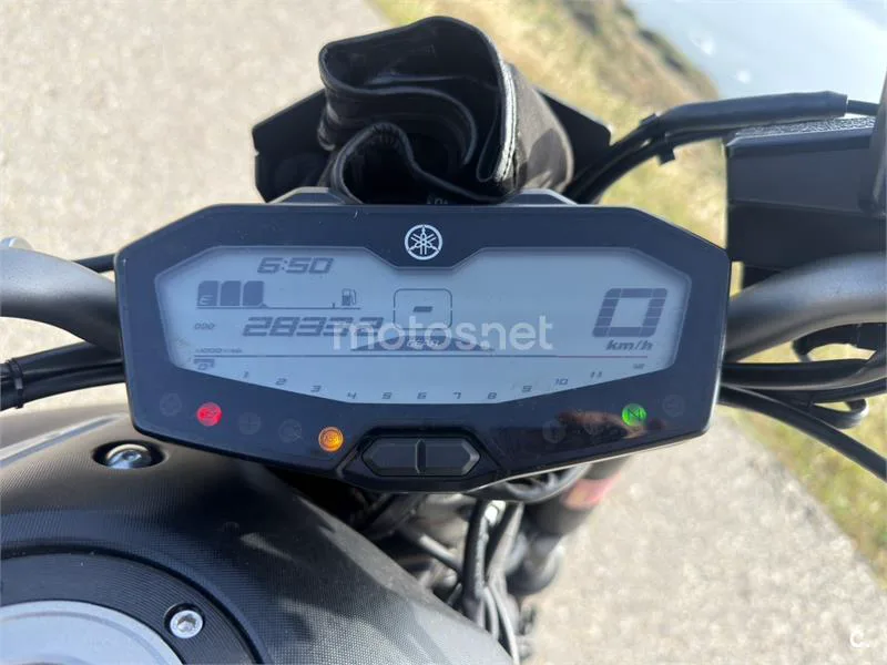 Yamaha MT-07 - Vista 3