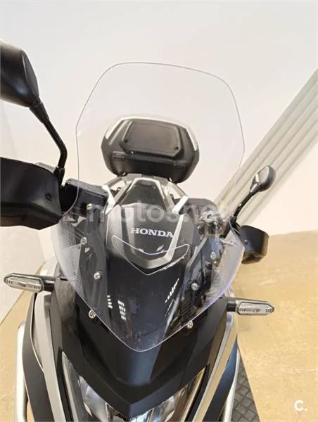 Honda NC750X - Vista 7