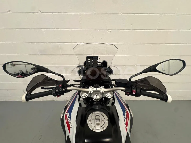 BMW F 850 GS - Vista 24