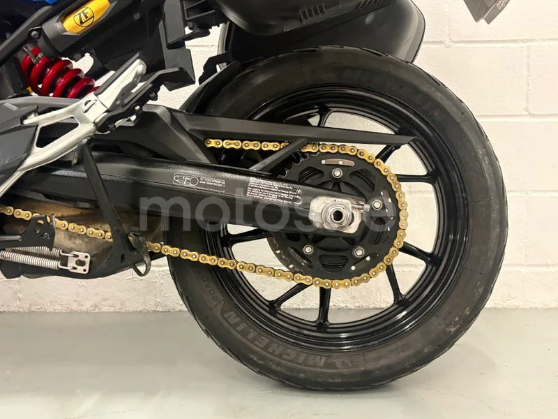BMW F 900 XR - Vista 14