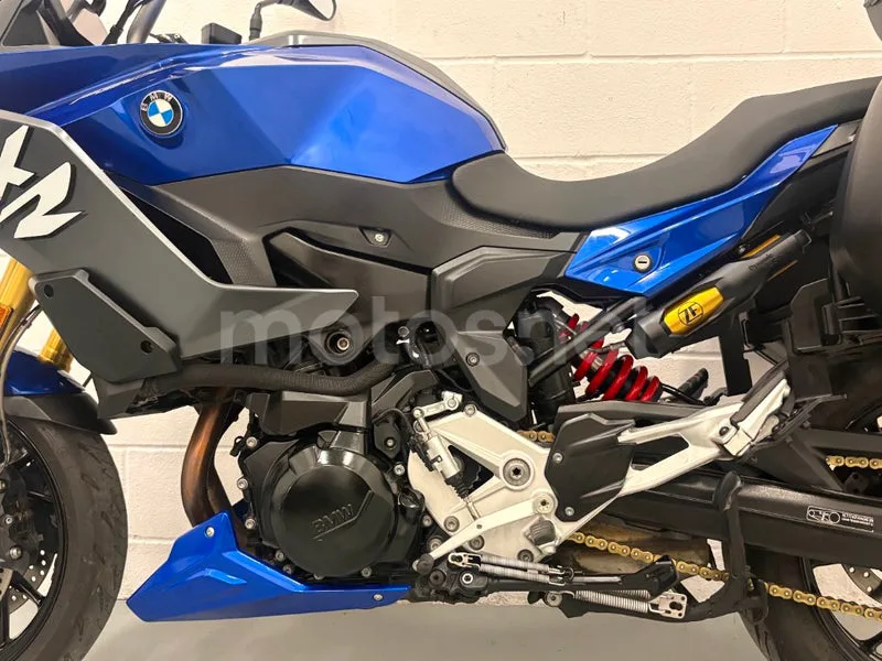 BMW F 900 XR - Vista 17