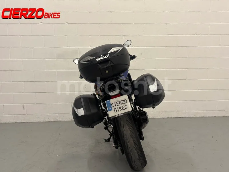 BMW F 900 XR - Vista 4