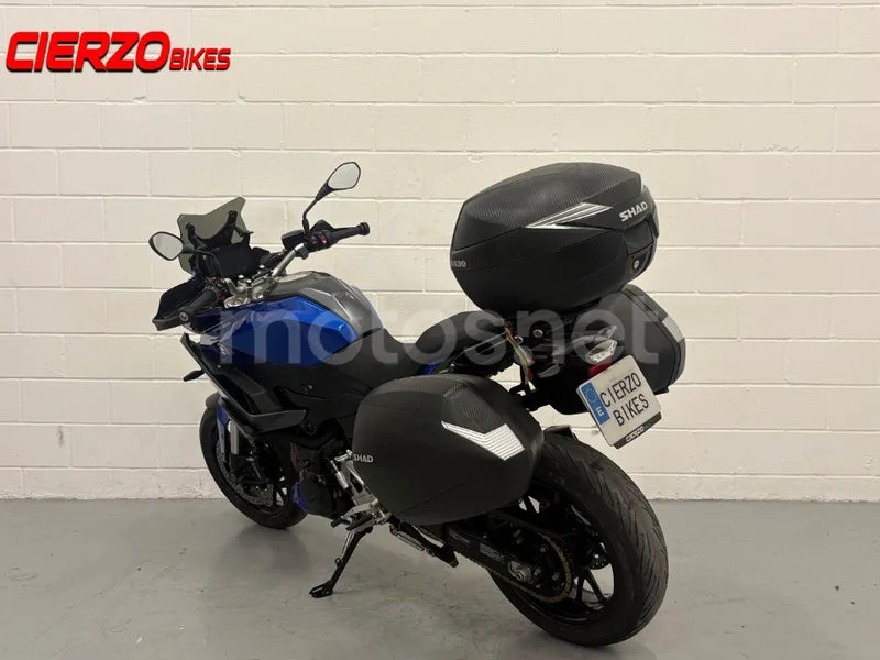 BMW F 900 XR - Vista 5