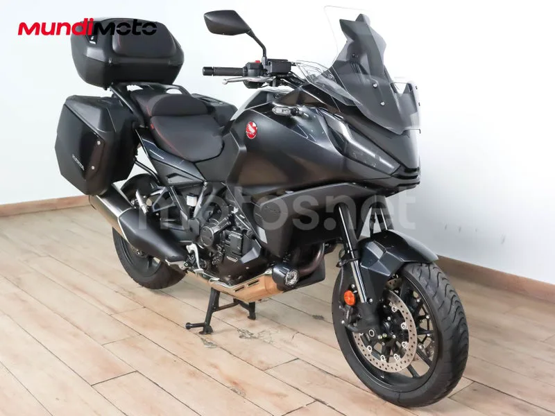 Honda NT1100 11.499 € 2023 Barcelona - 2