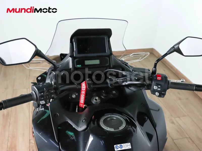 Honda NT1100 - Vista 11