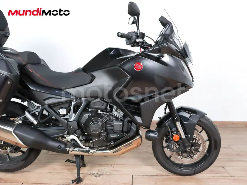Honda NT1100 - Vista 15