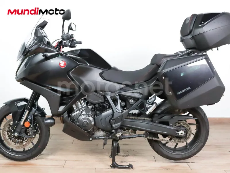 Honda NT1100 - Vista 6