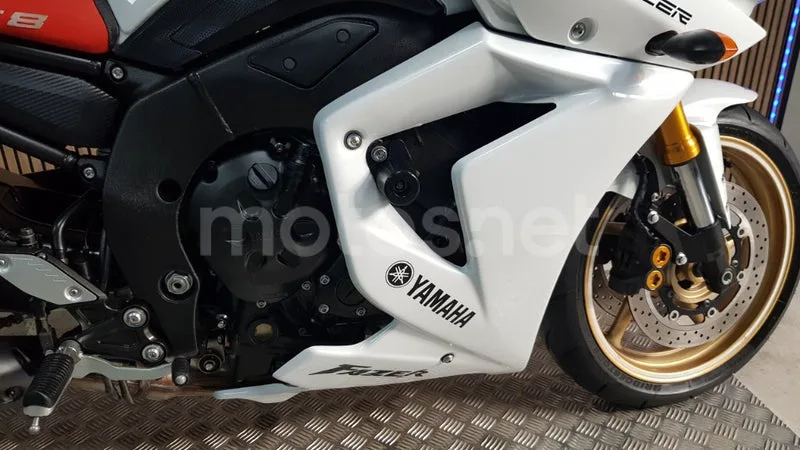 Yamaha Fazer 8 - Vista 11