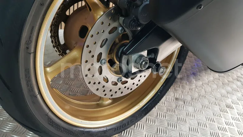 Yamaha Fazer 8 - Vista 14
