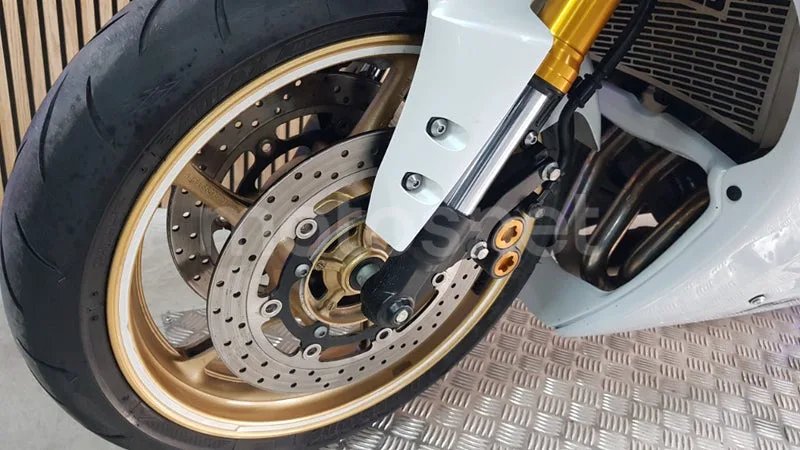 Yamaha Fazer 8 - Vista 22