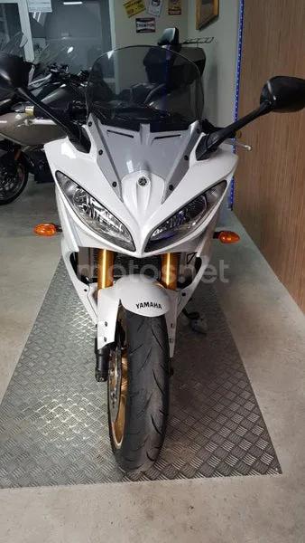 Yamaha Fazer 8 - Vista 4