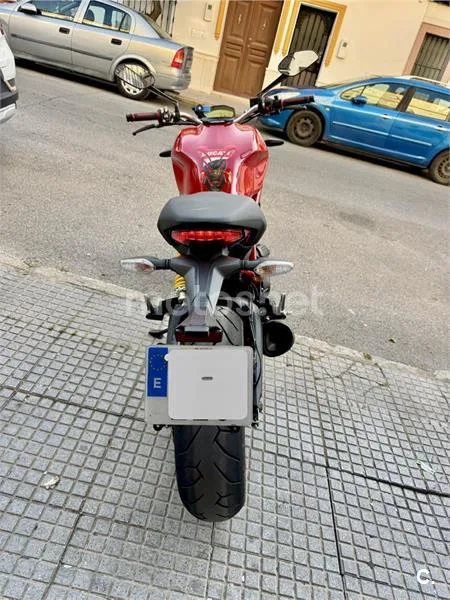 Ducati Monster 797 - Vista 4