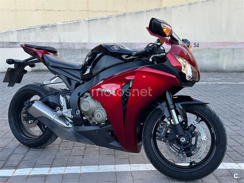 Honda CB1000R - Vista 13