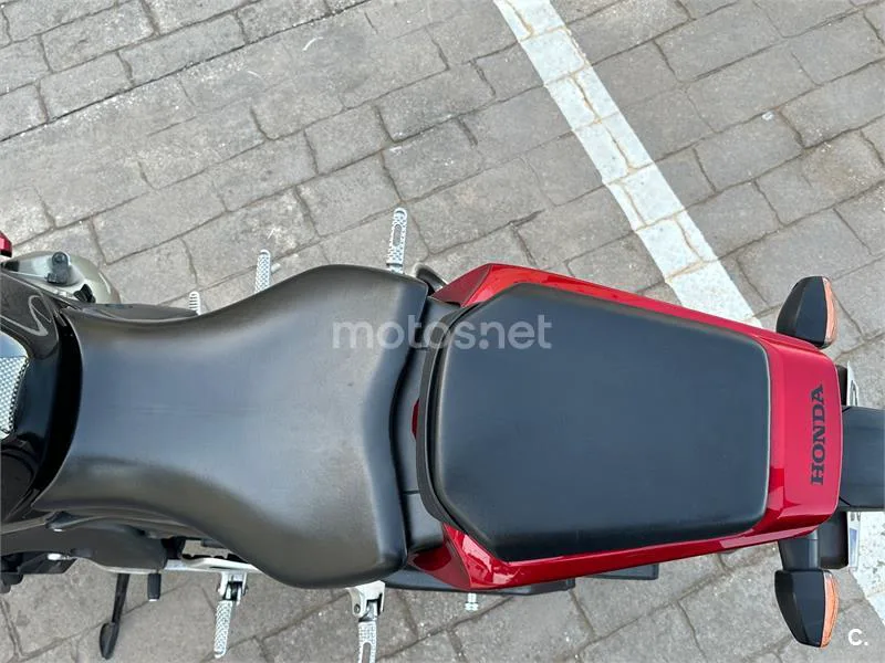 Honda CB1000R - Vista 10
