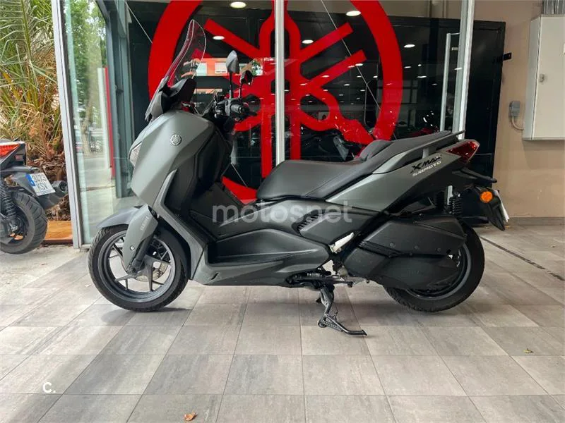 Yamaha XMAX 300 5499 € 2025 Madrid - 2