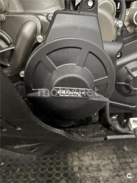Aprilia Tuareg 660 - Vista 4